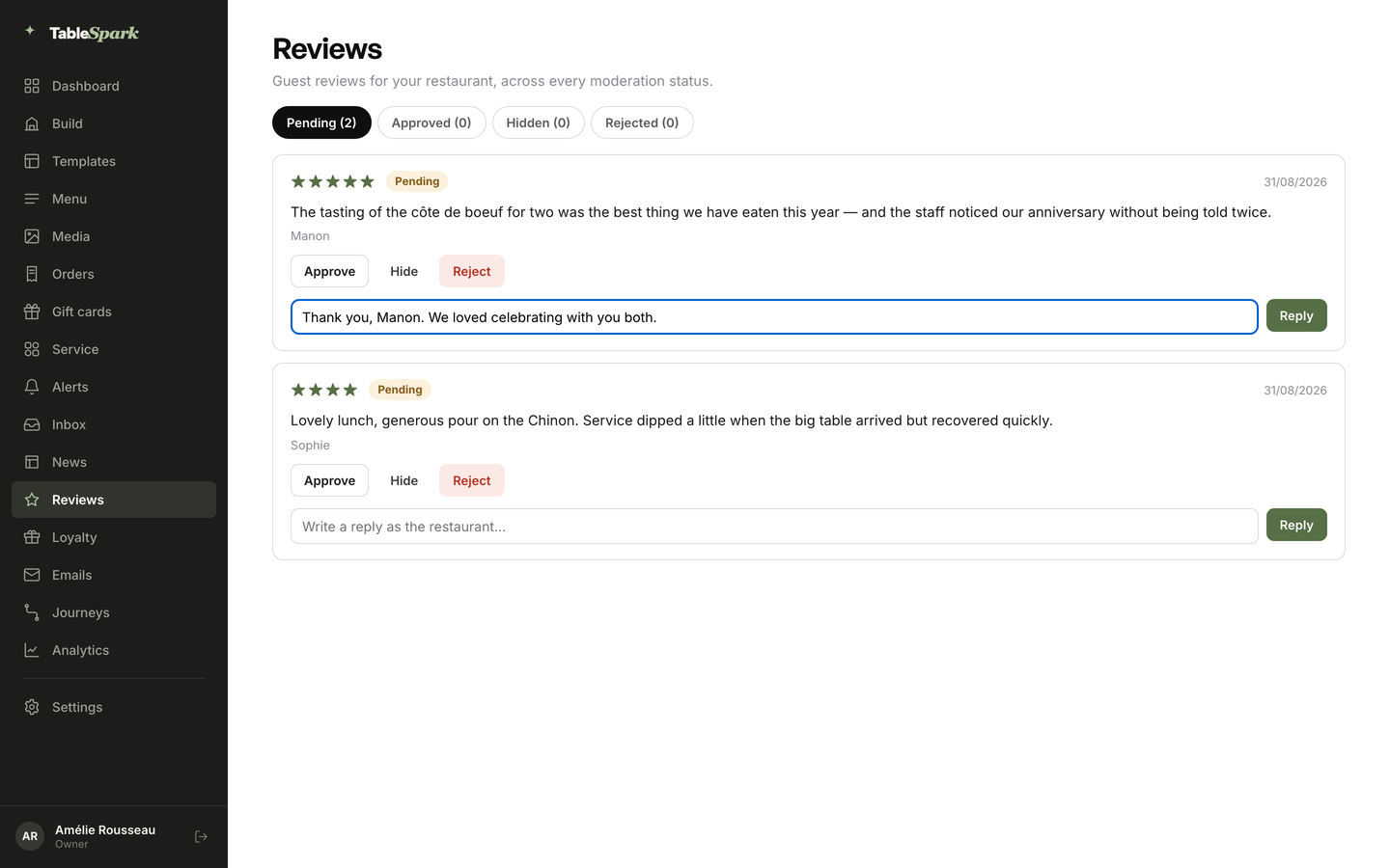 Practice screen: a reply typed into the reply box under Manon&rsquo;s review, with the Reply button beside it